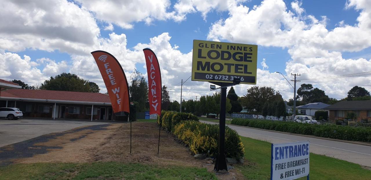 เกล็น อินเนส ลอดจ์ โมเทล Motel เกลน อินเนส ภายนอก รูปภาพ